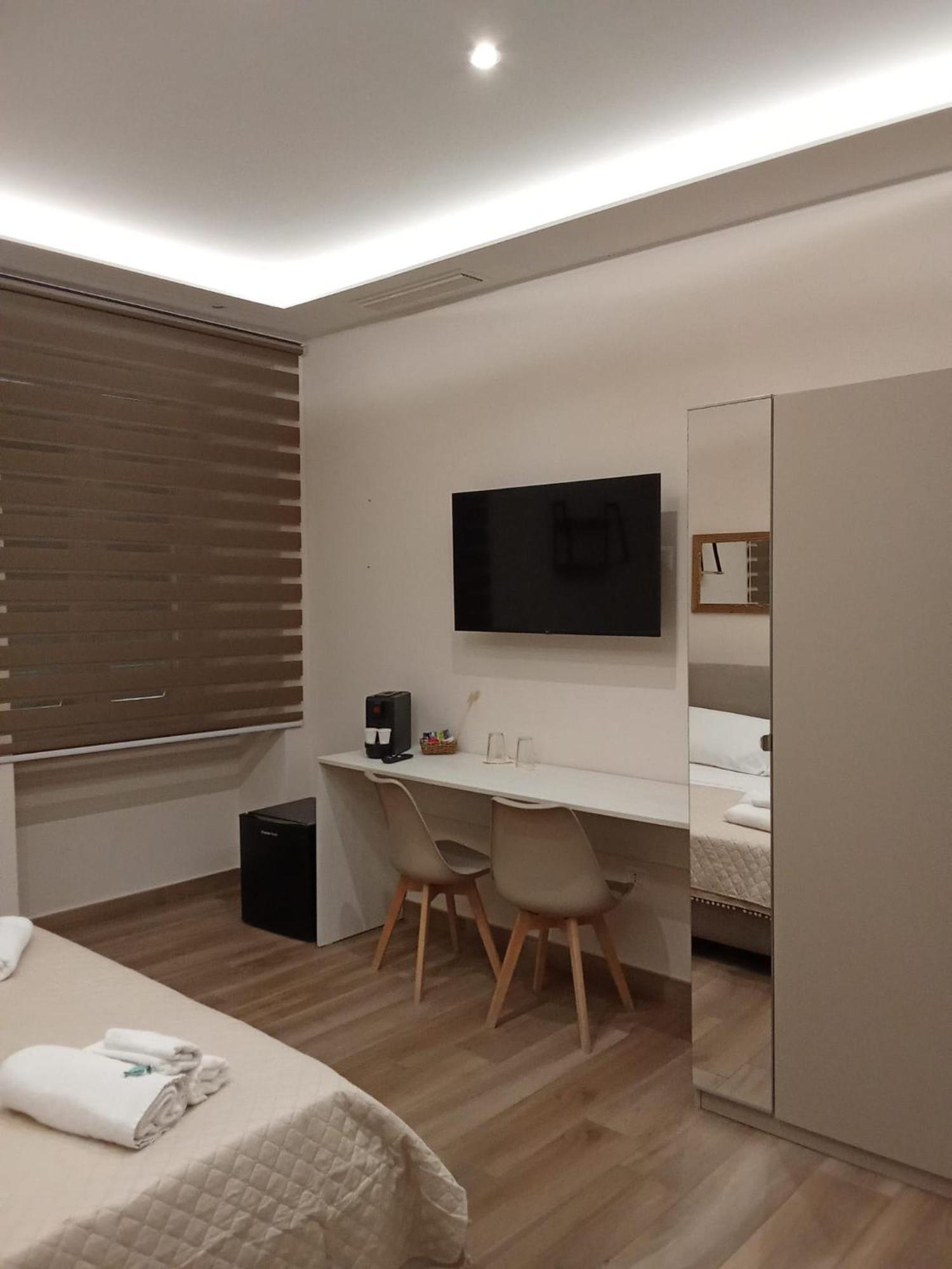Residenza Cavour Naples