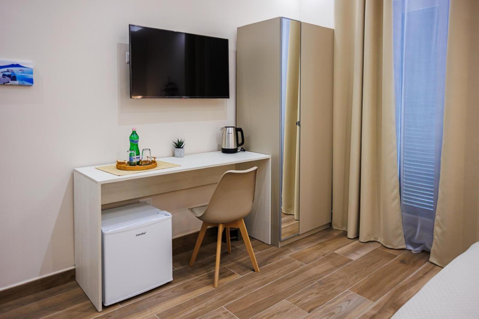 Residenza Cavour Naples